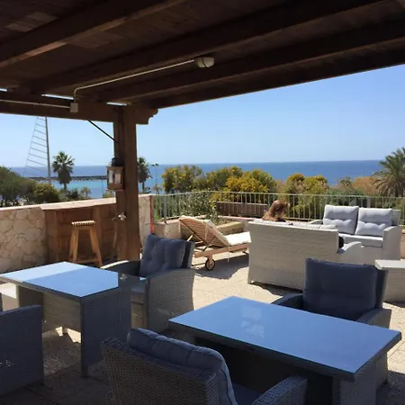 Guest house La Dolce 2 *